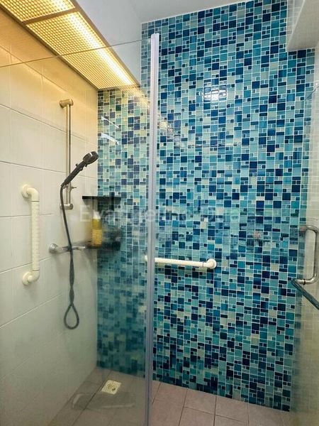 Room (HDB) for Rent in  175A Yung Kuang Road - Image 5